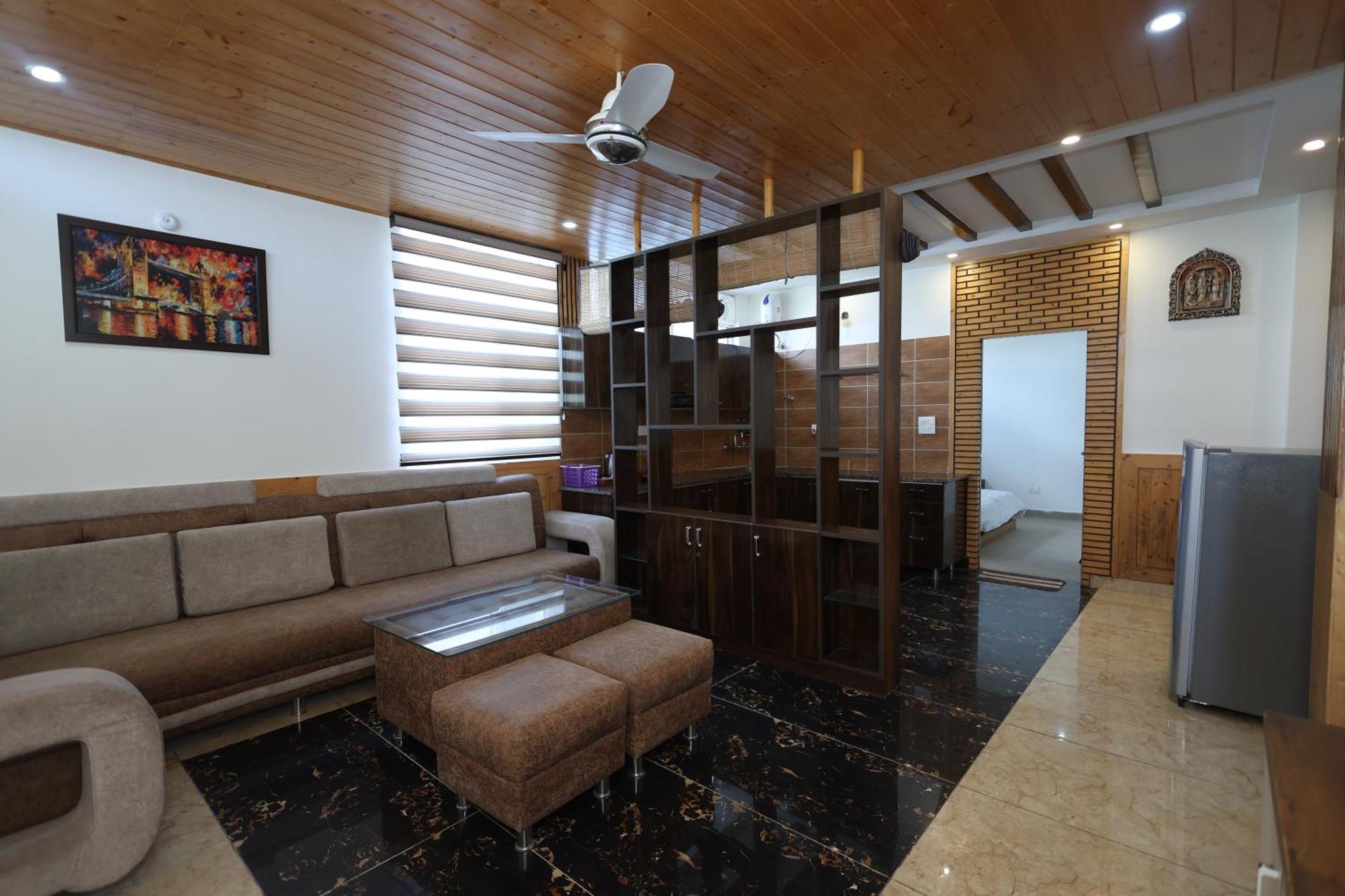 Cozy Heavenn 2Bhk I Kasauli I Mountain View 93O68I282O Appartement Buitenkant foto