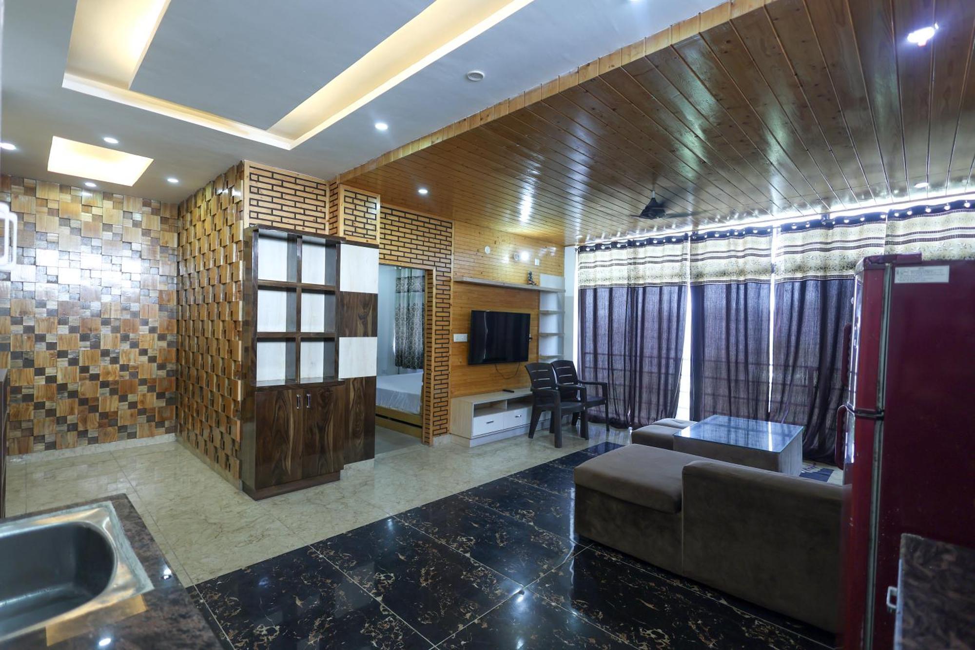 Cozy Heavenn 2Bhk I Kasauli I Mountain View 93O68I282O Appartement Buitenkant foto